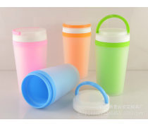 現代生活中的日用品 便捷、多樣與環保的融合